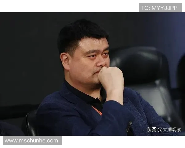 姚明体重增加引发热议胖壮形象背后的健康隐忧与运动员生涯影响