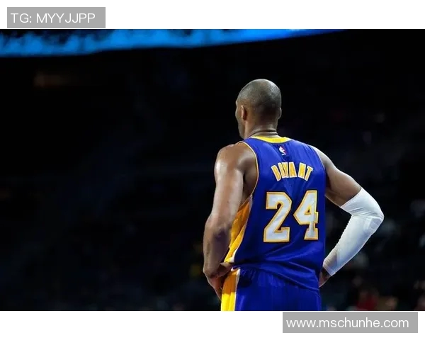 寻找篮球明星的精彩瞬间与经典图片分享